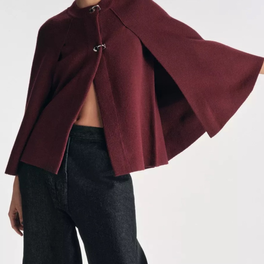 ZARA BURGUNDY KNIT CAPE COAT SIZE S NEVER WORN